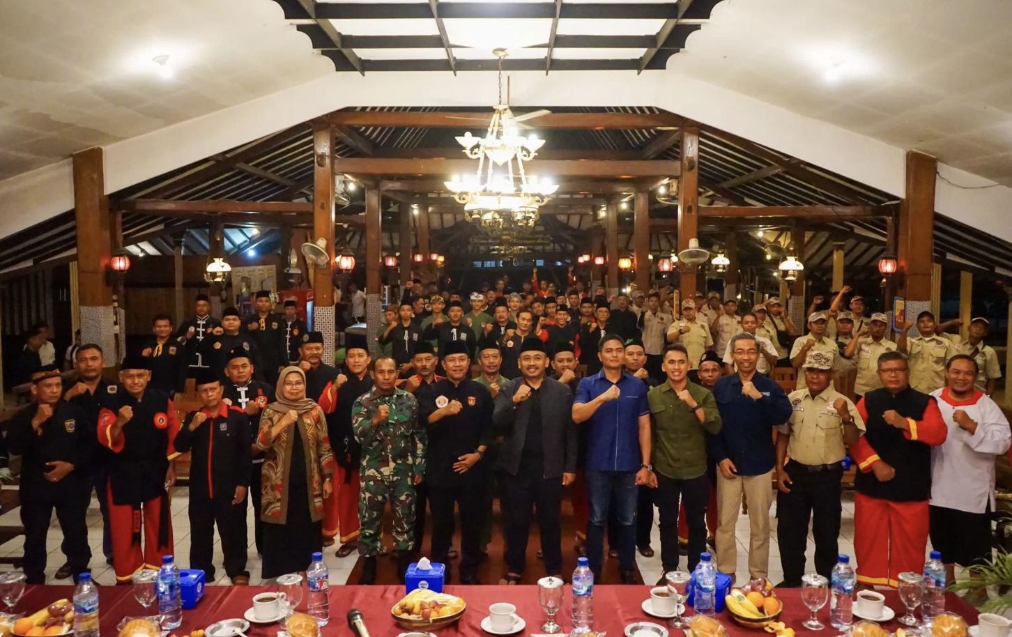 bupati ngawi, psht, pencak silat